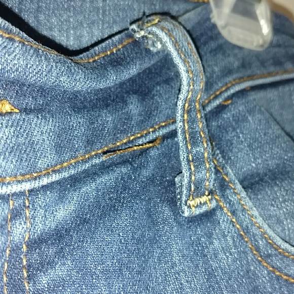 Old Navy Diva Jeans - Picture 6 of 8